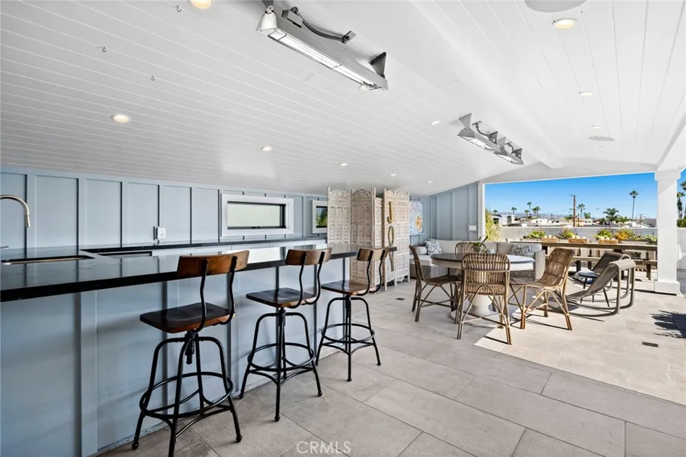 201 Opal Avenue Newport Beach, CA 92662