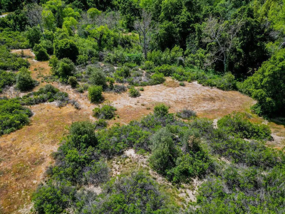 43575 Carmel Valley Road Greenfield, CA 93927