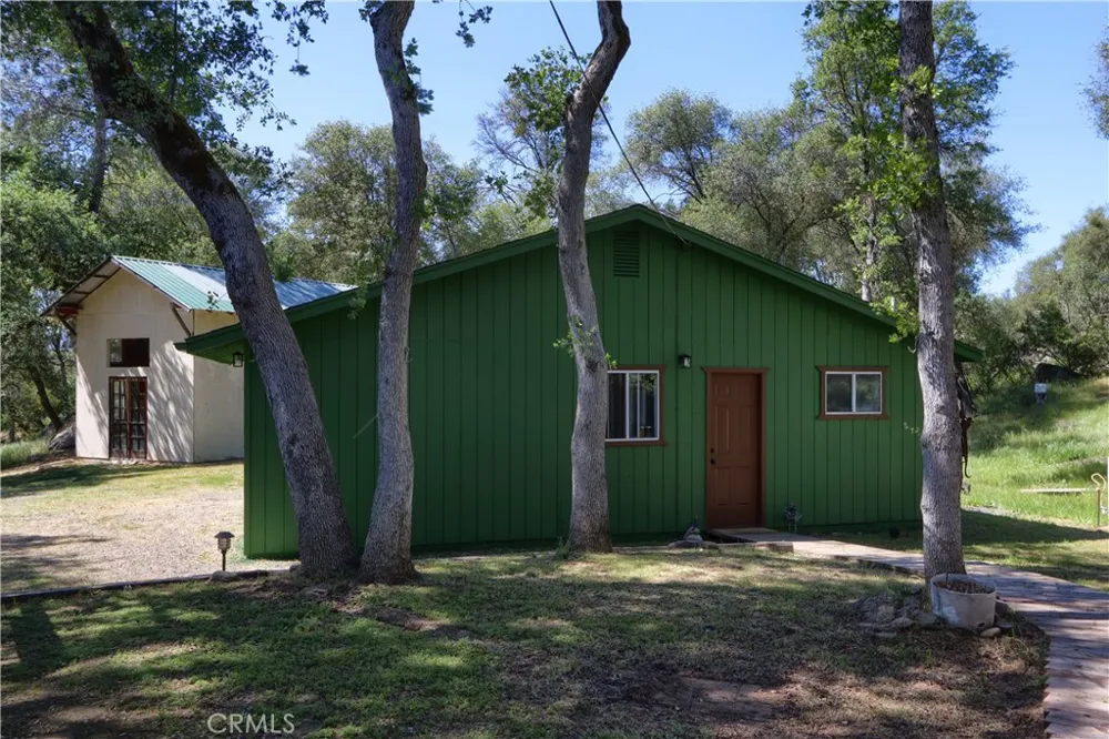4907 Daffodil Dr Mariposa, CA 95338