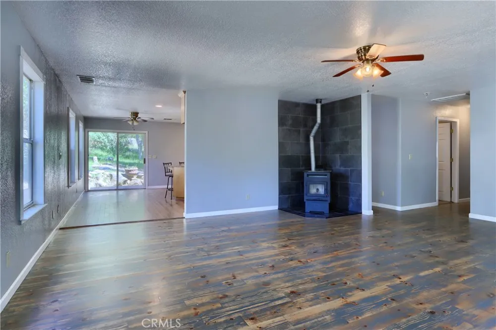 4907 Daffodil Dr Mariposa, CA 95338