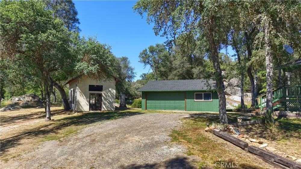 4907 Daffodil Dr Mariposa, CA 95338