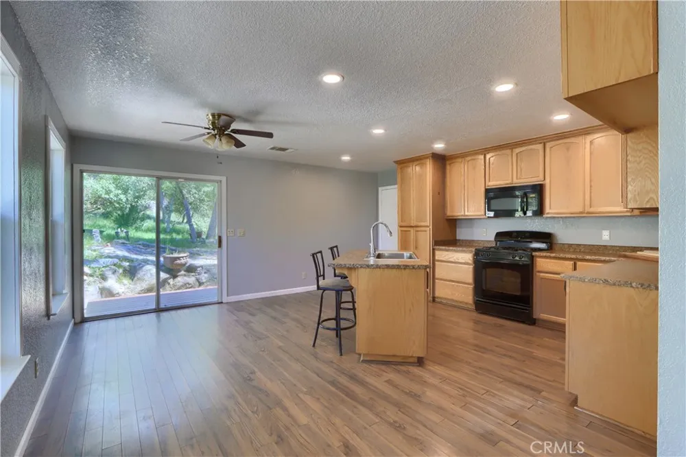 4907 Daffodil Dr Mariposa, CA 95338