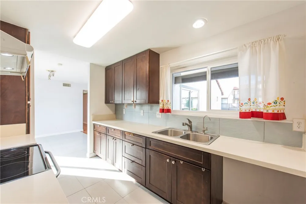 846 Cinnamon Lane #45 Duarte, CA 91010