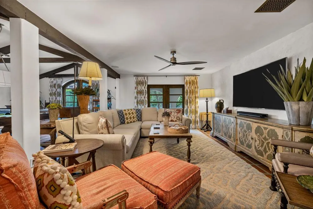 535 Belardo Road Palm Springs, CA 92262