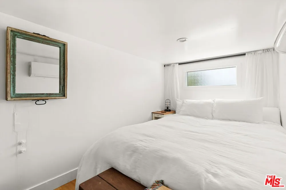 758 McCadden Place Hollywood, CA 90038