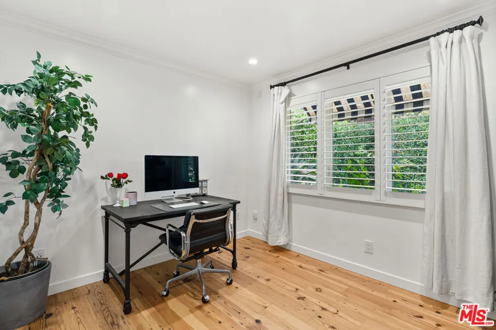 758 McCadden Place Hollywood, CA 90038