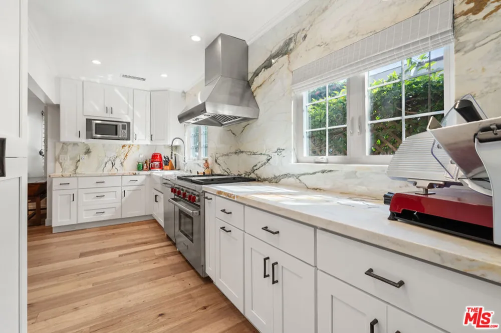 758 McCadden Place Hollywood, CA 90038
