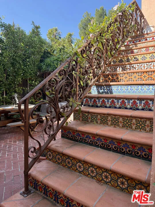 758 McCadden Place Hollywood, CA 90038