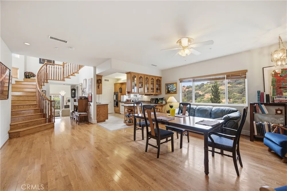 150 SUMMIT DRIVE West Hills, CA 91304