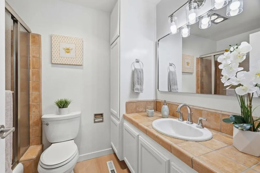 5054 Cribari Vale San Jose, CA 95135
