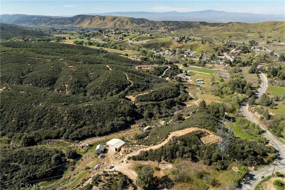 42135 San Francisquito Canyon Rd Lake Hughes, CA 93532