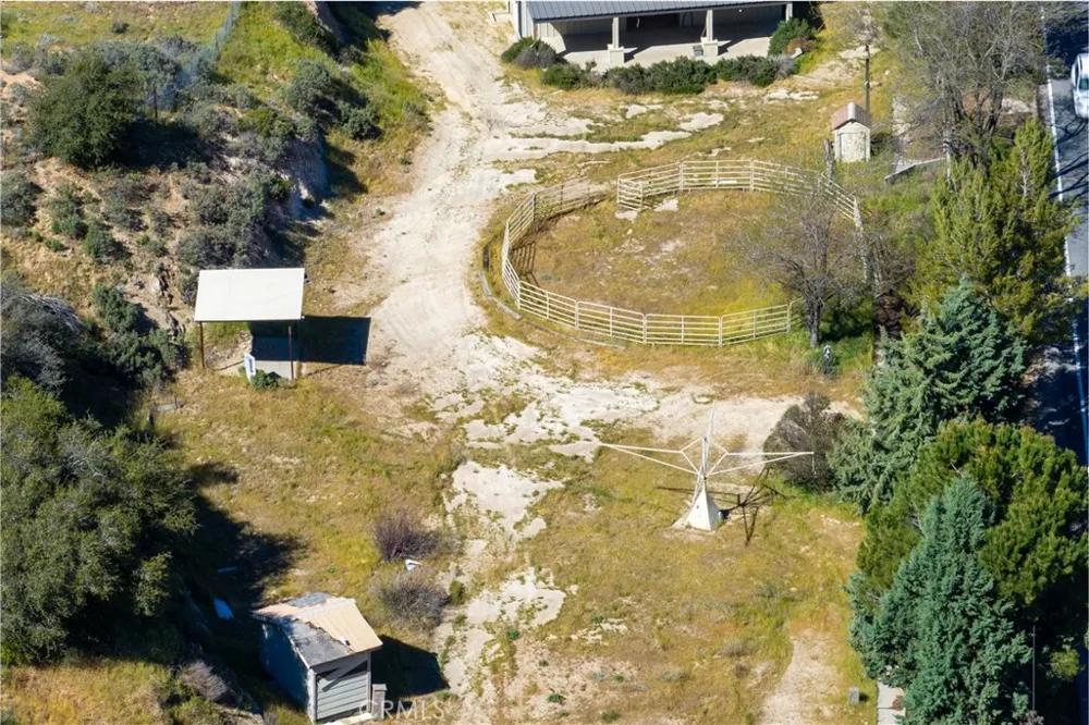 42135 San Francisquito Canyon Rd Lake Hughes, CA 93532
