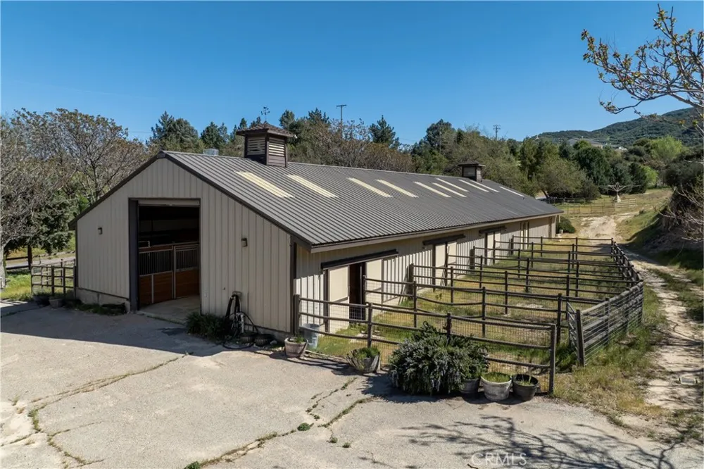 42135 San Francisquito Canyon Rd Lake Hughes, CA 93532