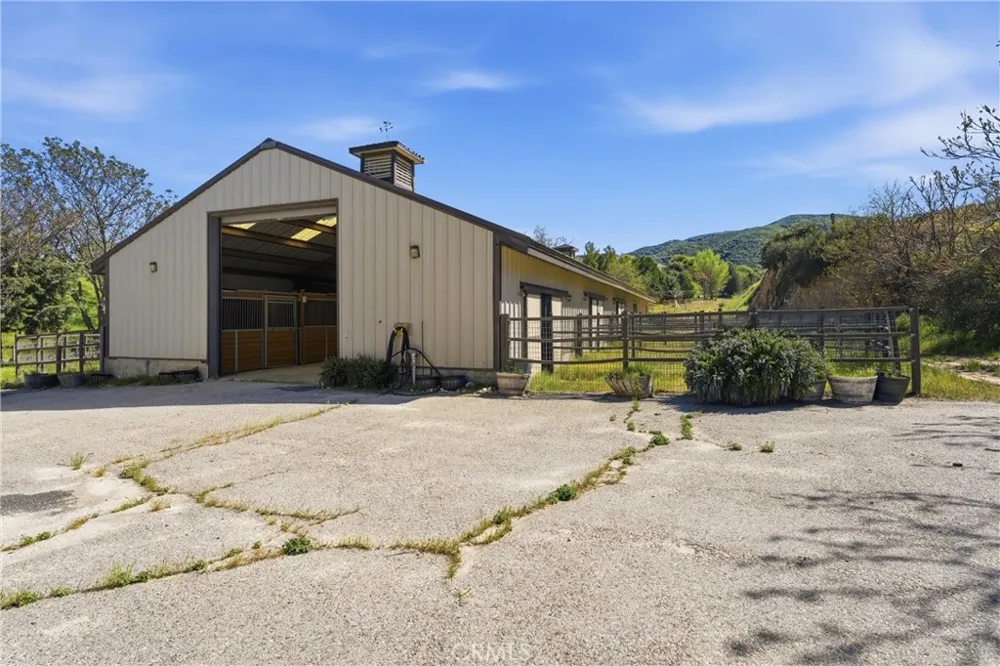 42135 San Francisquito Canyon Rd Lake Hughes, CA 93532