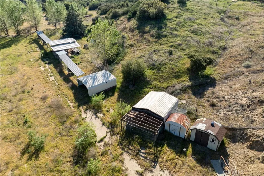 42135 San Francisquito Canyon Rd Lake Hughes, CA 93532