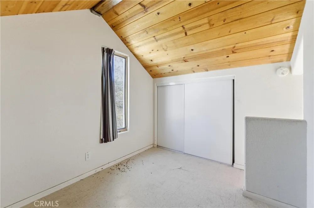 42135 San Francisquito Canyon Rd Lake Hughes, CA 93532