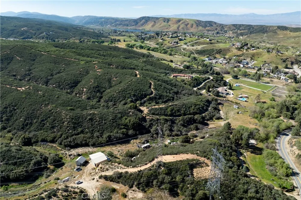 42135 San Francisquito Canyon Rd Lake Hughes, CA 93532