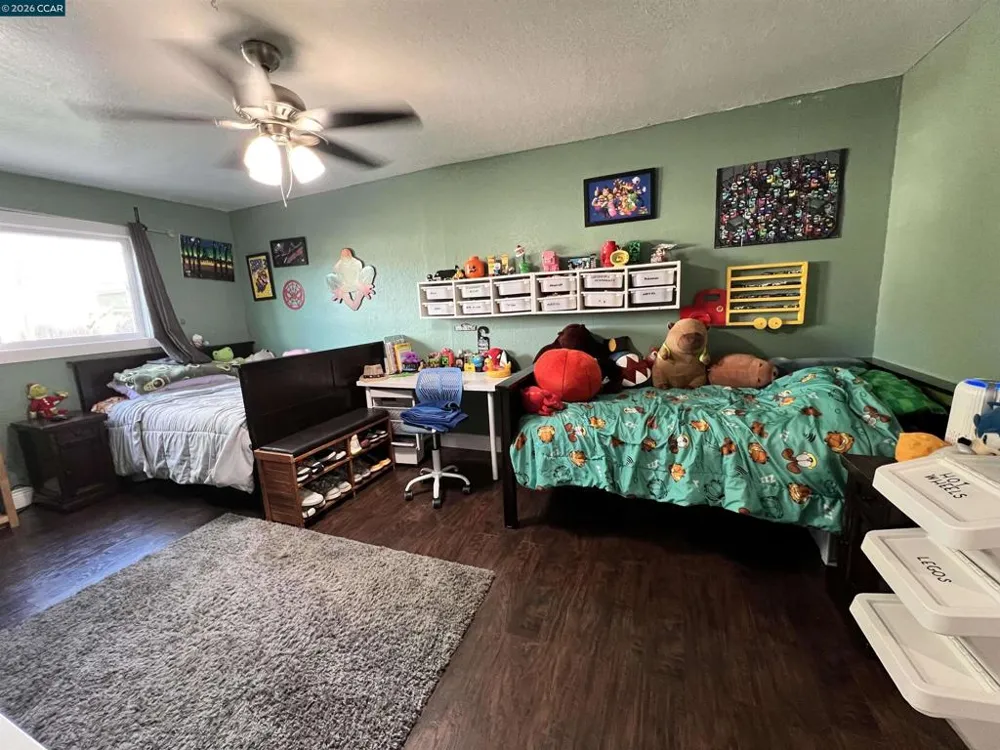251 Rose Ann Ave. Pittsburg, CA 94565