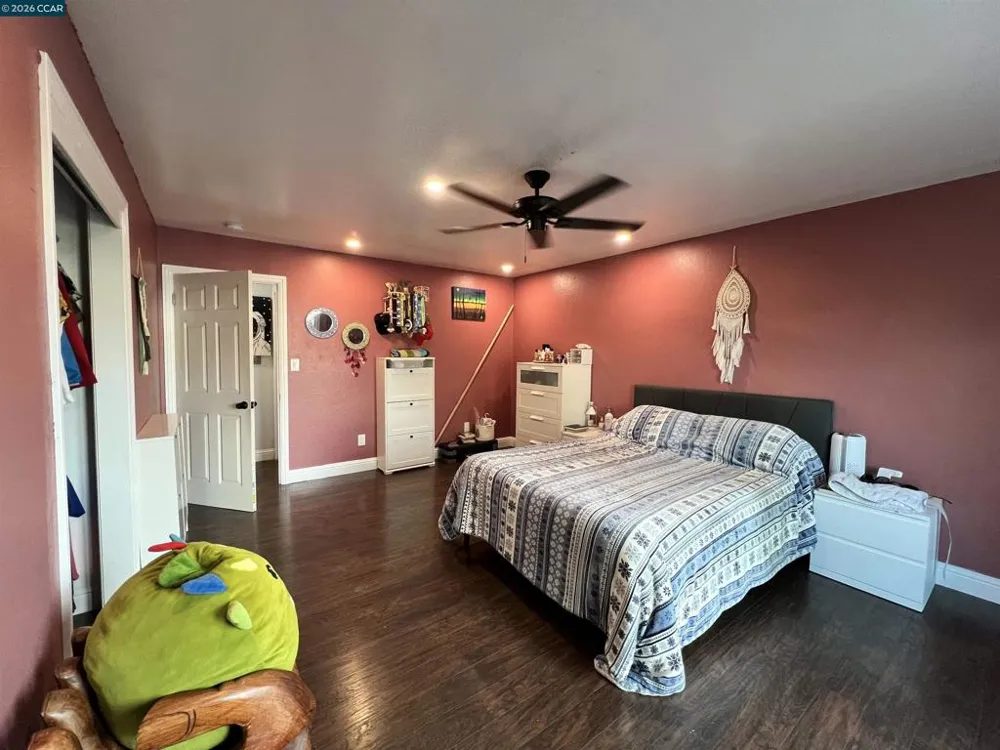 251 Rose Ann Ave. Pittsburg, CA 94565