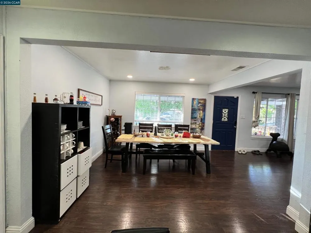 251 Rose Ann Ave. Pittsburg, CA 94565