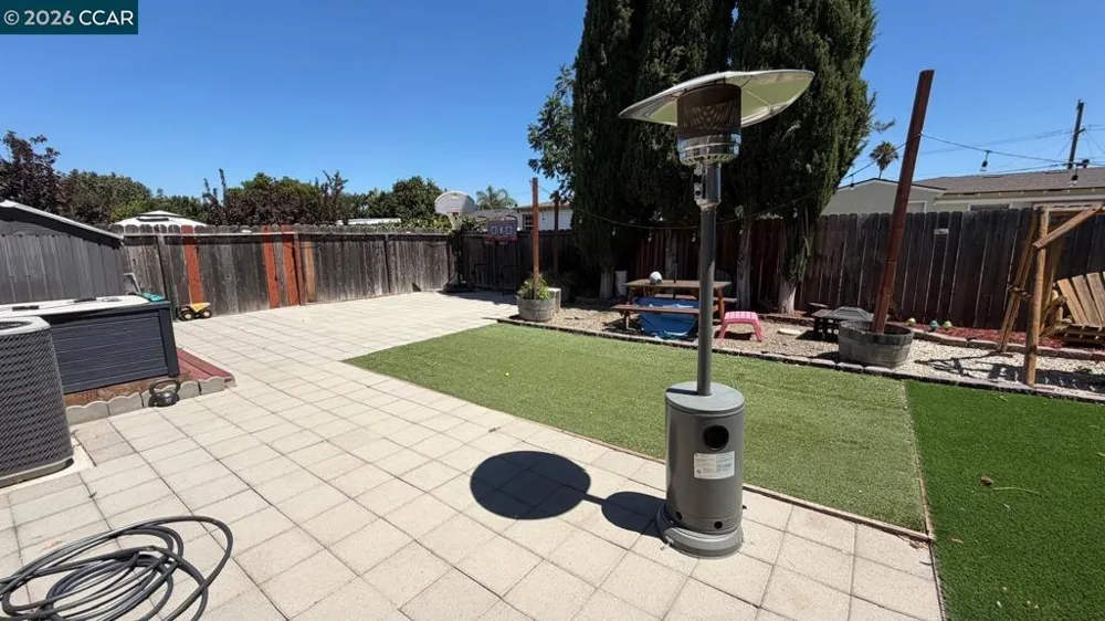 251 Rose Ann Ave. Pittsburg, CA 94565