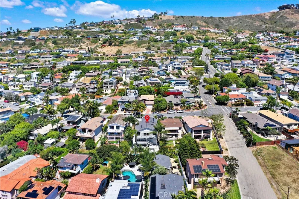 34421 Camino El Molino Dana Point, CA 92624
