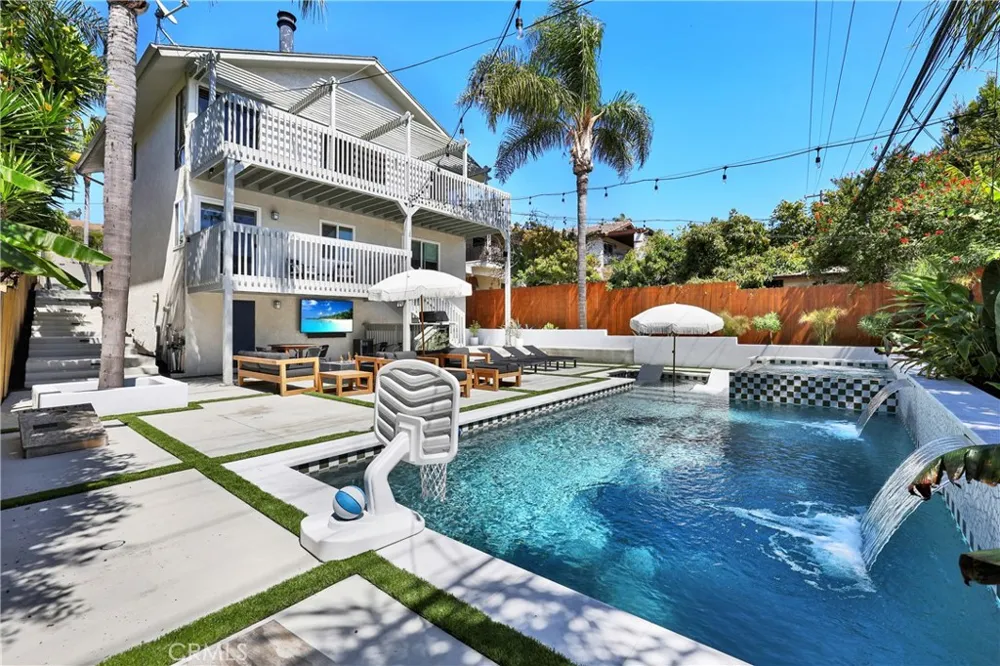 34421 Camino El Molino Dana Point, CA 92624