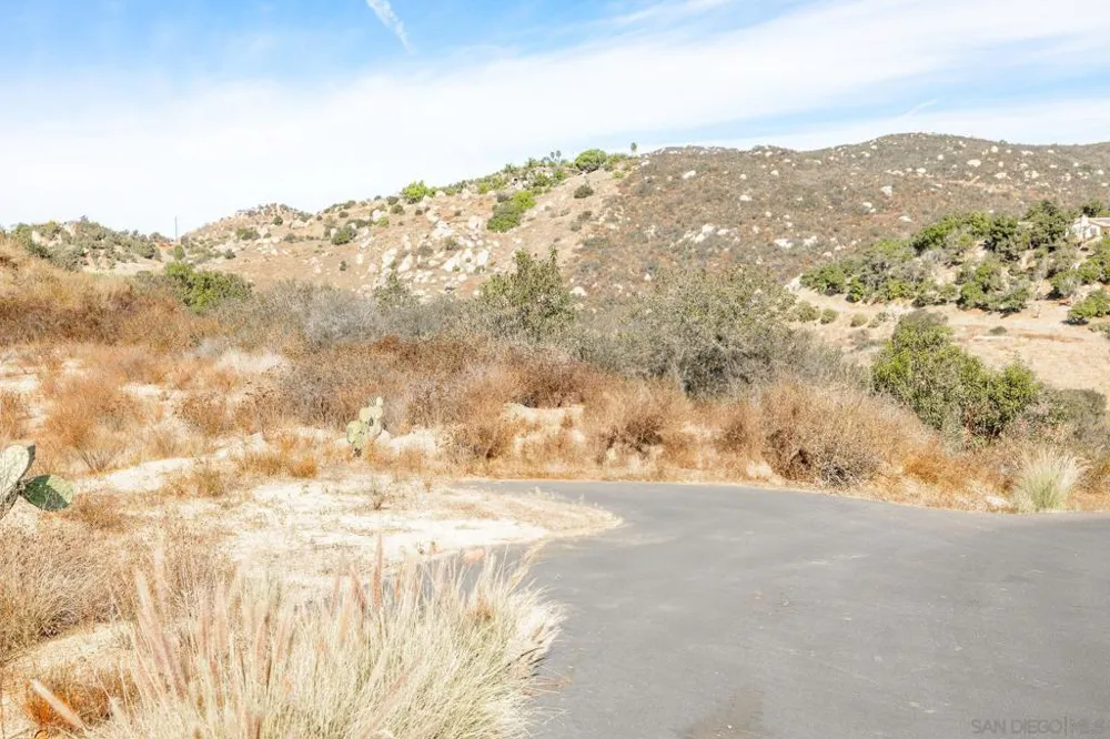 3038 Joni San Marcos, CA 92069