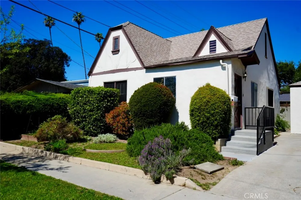 2117 Verde Pasadena, CA 91107