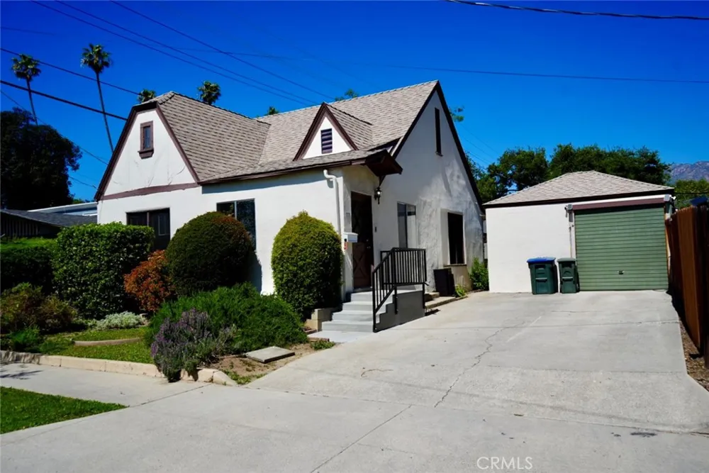 2117 Verde Pasadena, CA 91107