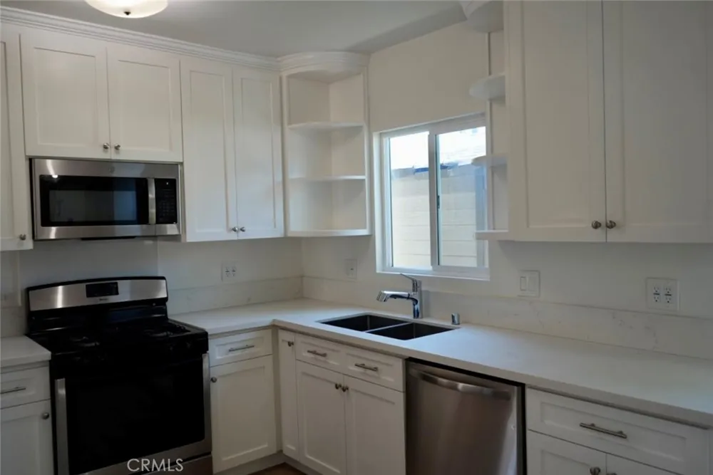 2117 Verde Pasadena, CA 91107