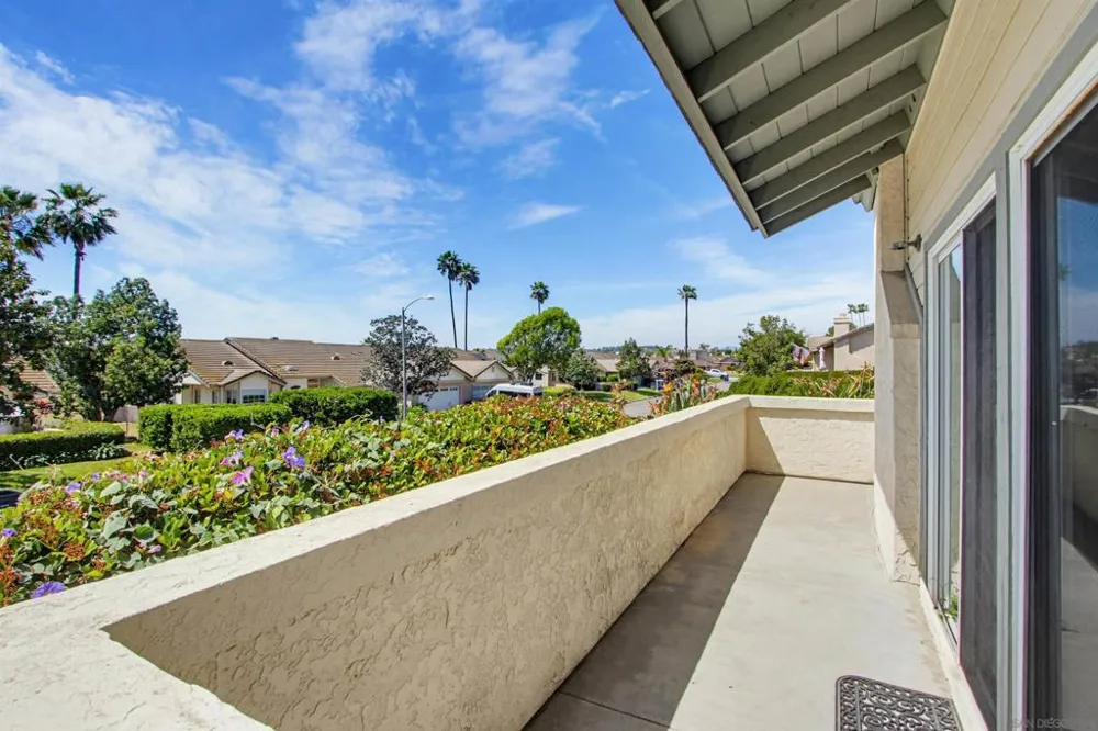 65 Via Casitas Bonsall, CA 92003