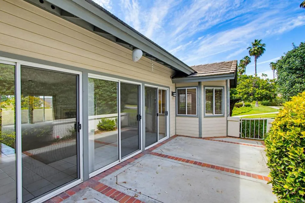 65 Via Casitas Bonsall, CA 92003