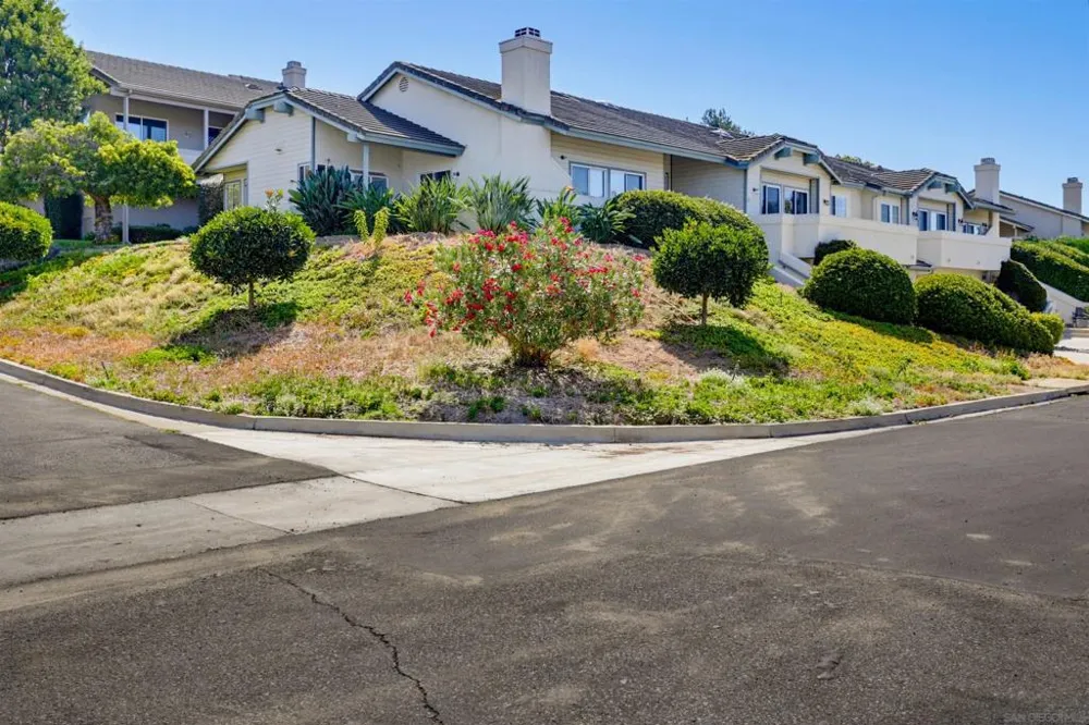 65 Via Casitas Bonsall, CA 92003