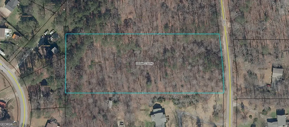3281 Laura LN Douglasville, GA 30135