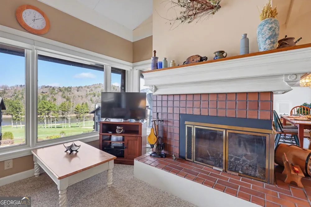 62 Sun Valley CIR Dillard, GA 30537