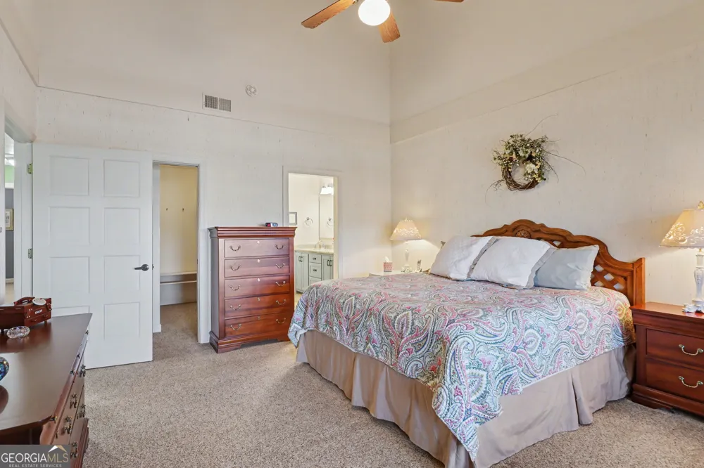 62 Sun Valley CIR Dillard, GA 30537