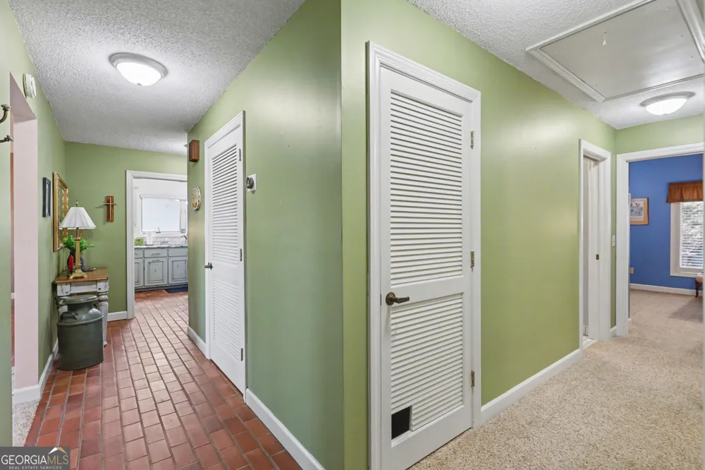 62 Sun Valley CIR Dillard, GA 30537