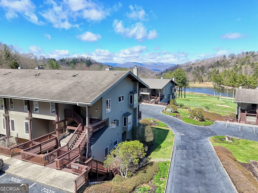 62 Sun Valley CIR Dillard, GA 30537