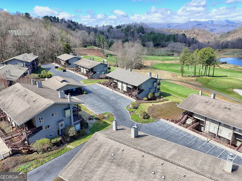 62 Sun Valley CIR Dillard, GA 30537
