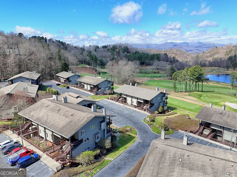 62 Sun Valley CIR Dillard, GA 30537
