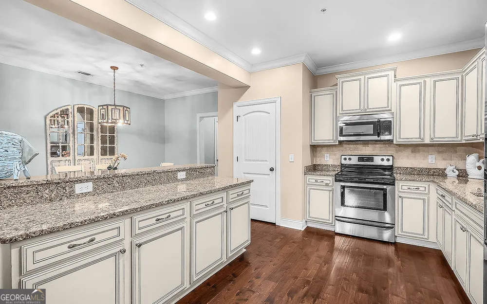 304 Reserve LN St. Simons, GA 31522