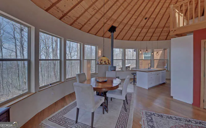 279 Collins Creek RD Hiawassee, GA 30546