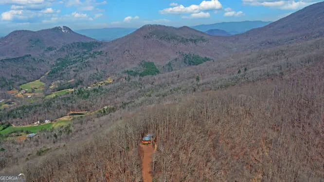 279 Collins Creek RD Hiawassee, GA 30546