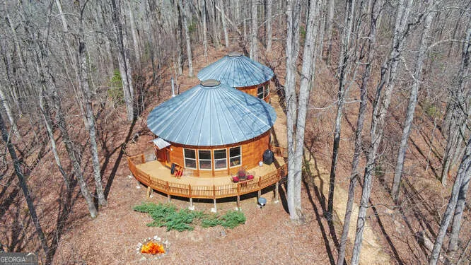 279 Collins Creek RD Hiawassee, GA 30546