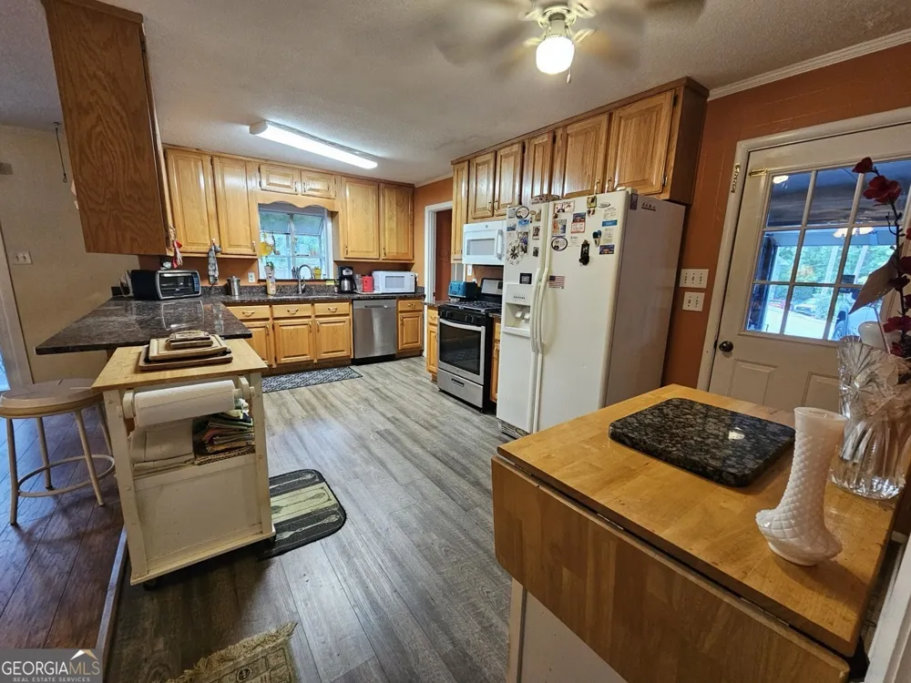 300 Mary LN Anniston, AL 36207