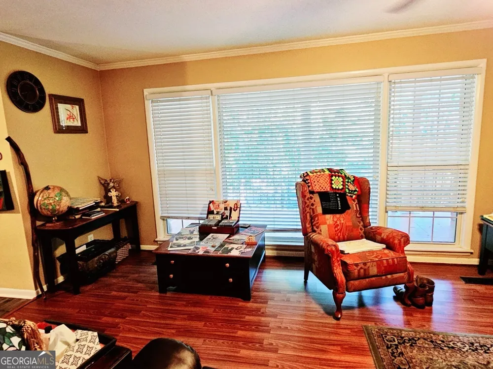 300 Mary LN Anniston, AL 36207