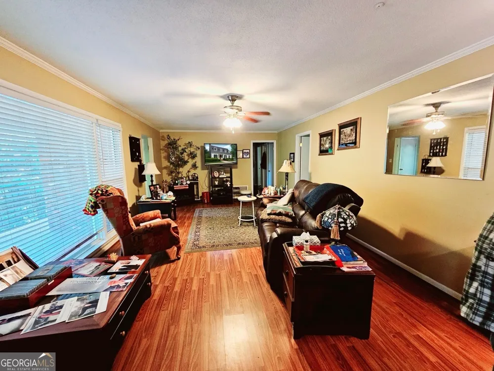 300 Mary LN Anniston, AL 36207