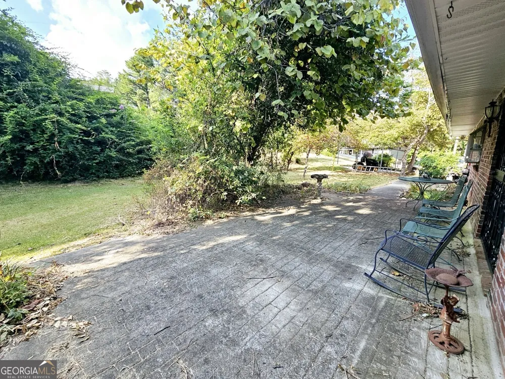 300 Mary LN Anniston, AL 36207