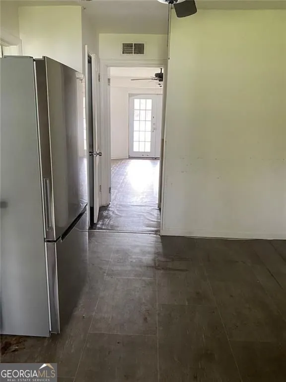 106 E Derenne AVE Savannah, GA 31405